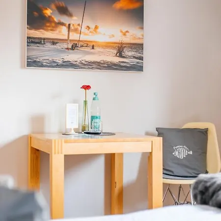 Mai-scholle Боркум